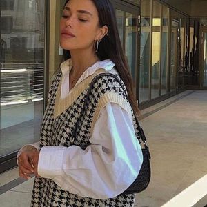 Houndstooth Sweater Vest
